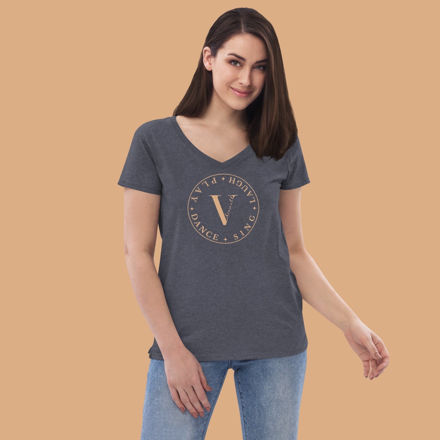 DSLP Vibinwell Women’s Recycled V-neck T-shirt Gold Logo